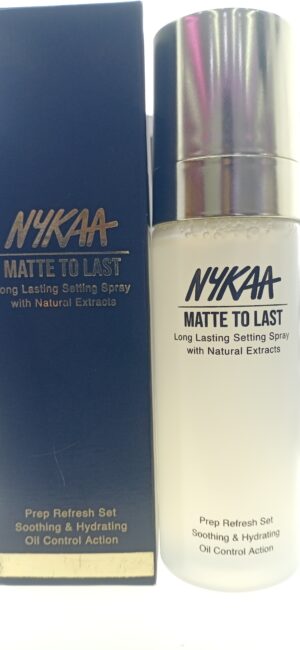Nykaa matt to last,long lasting setting spay with natural extracts