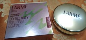 Lakmé 9to5 Double Duty Dual Finish Compact,makeup-dekho.com
